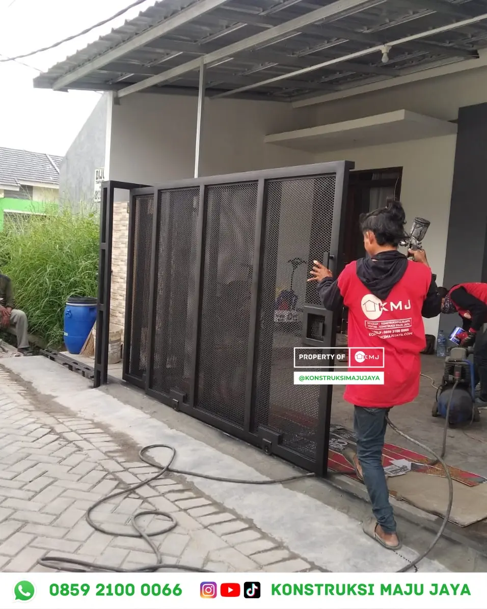 Atap Alderon Twinwall Tangerang - Detail Sambungan & Finishing Cat Anti Karat Atap Alderon Twinwall Tangerang