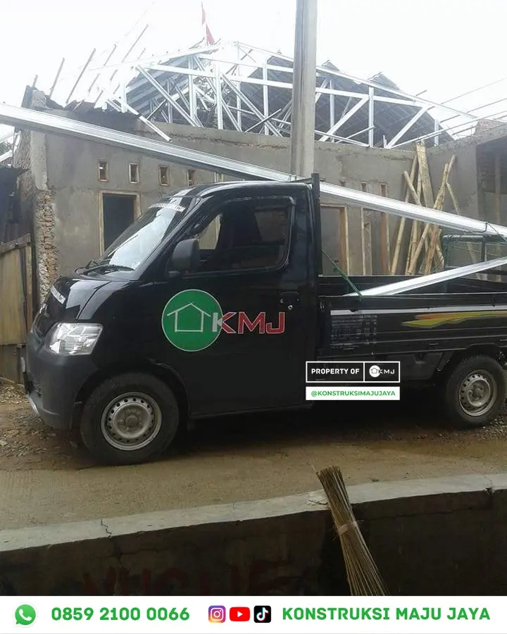 Perbandingan Spesialis Pintu Jendela vs Kusen Kayu: Mana yang Lebih Hemat Jangka Panjang?