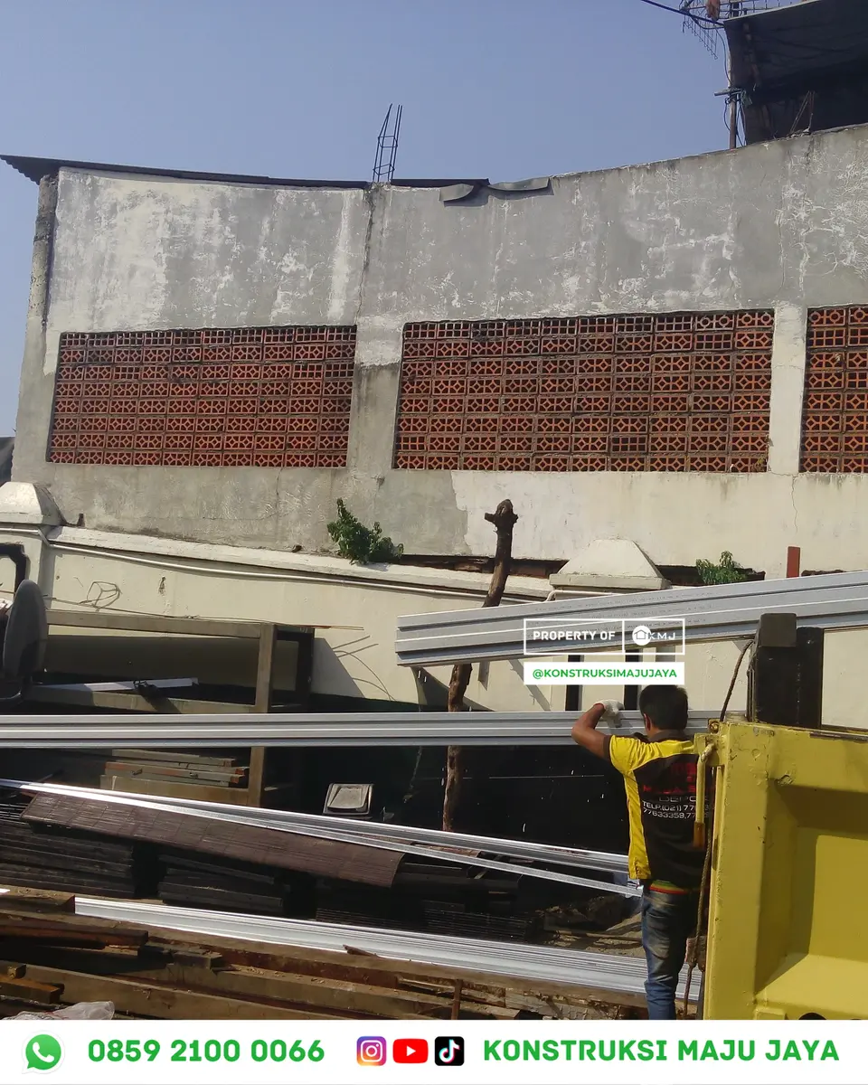 Pintu Aluminium Kaca Cilandak
