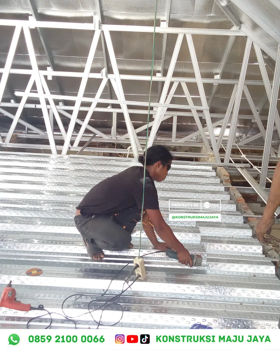 Pintu Aluminium Kaca - Klik WA Pintu Aluminium Kaca 2