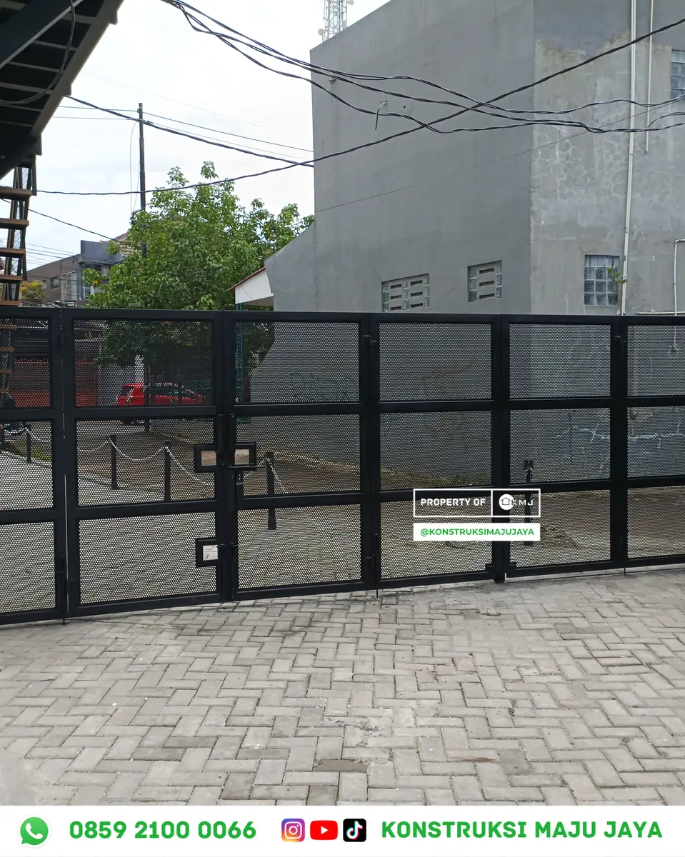 Pintu Aluminium Kaca Cibubur 2