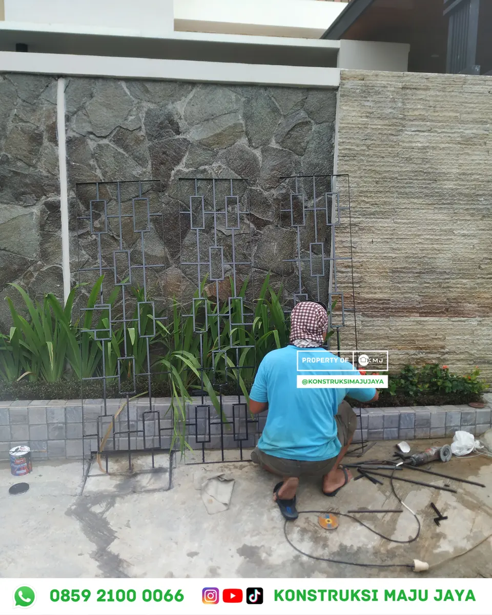Panduan Memilih Kusen & Pintu Aluminium Minimalis Tahan Lama di Tangerang Selatan Pemasangan Renovasi & Kusen Aluminium Tangerang Selatan Konstruksi Maju Jaya